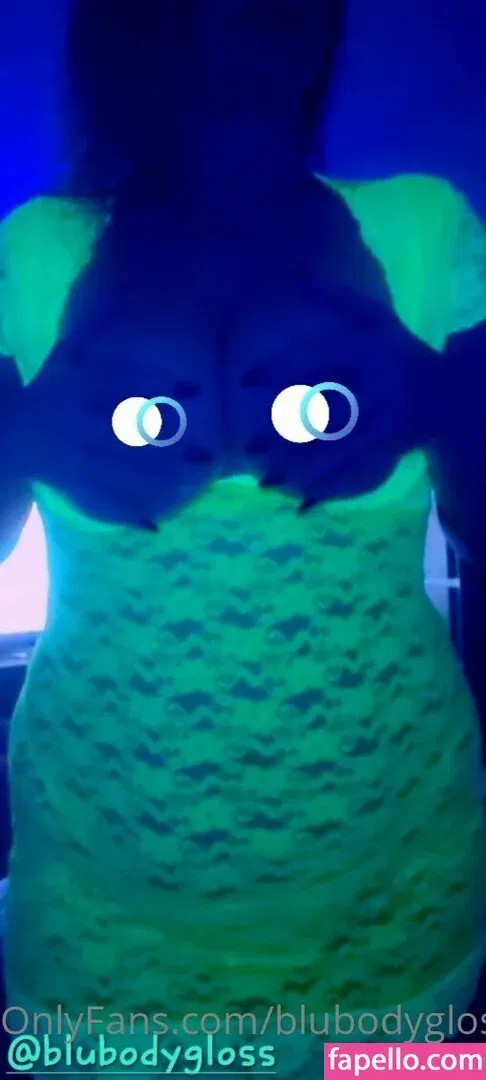 blubodygloss Onlyfans Photo Gallery 
