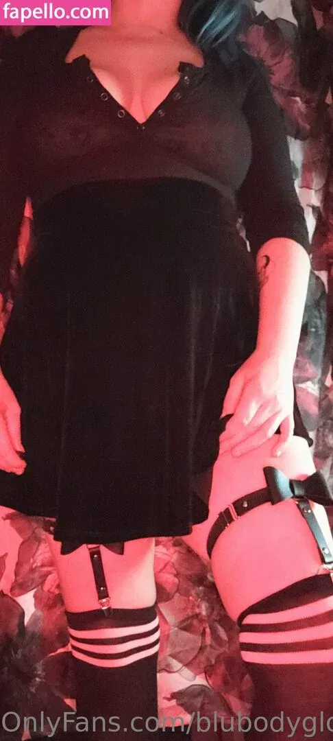 blubodygloss Onlyfans Photo Gallery 