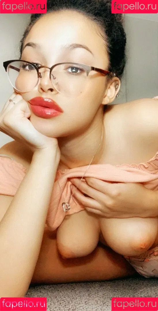 AmberXXX Onlyfans Photo Gallery 