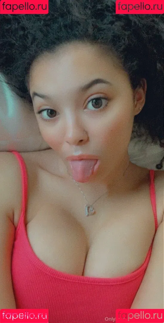 AmberXXX Onlyfans Photo Gallery 