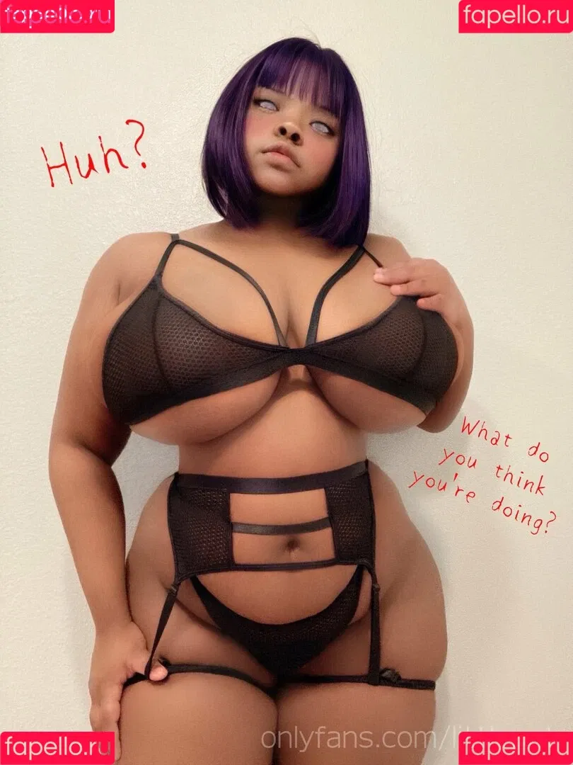 roarwie Onlyfans Photo Gallery 