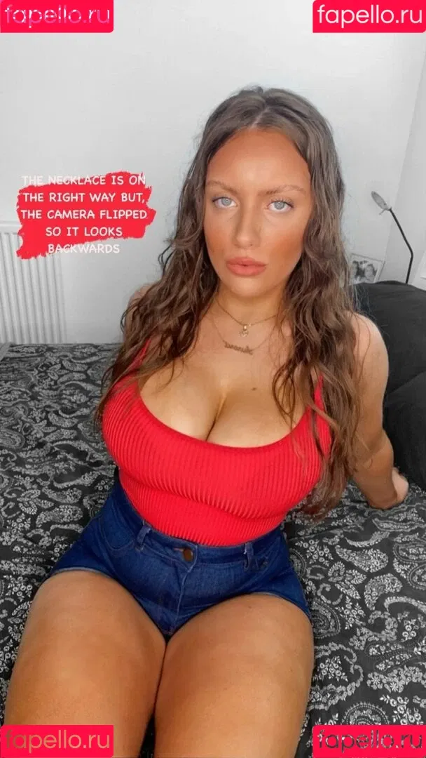 Aurora Onlyfans Photo Gallery 