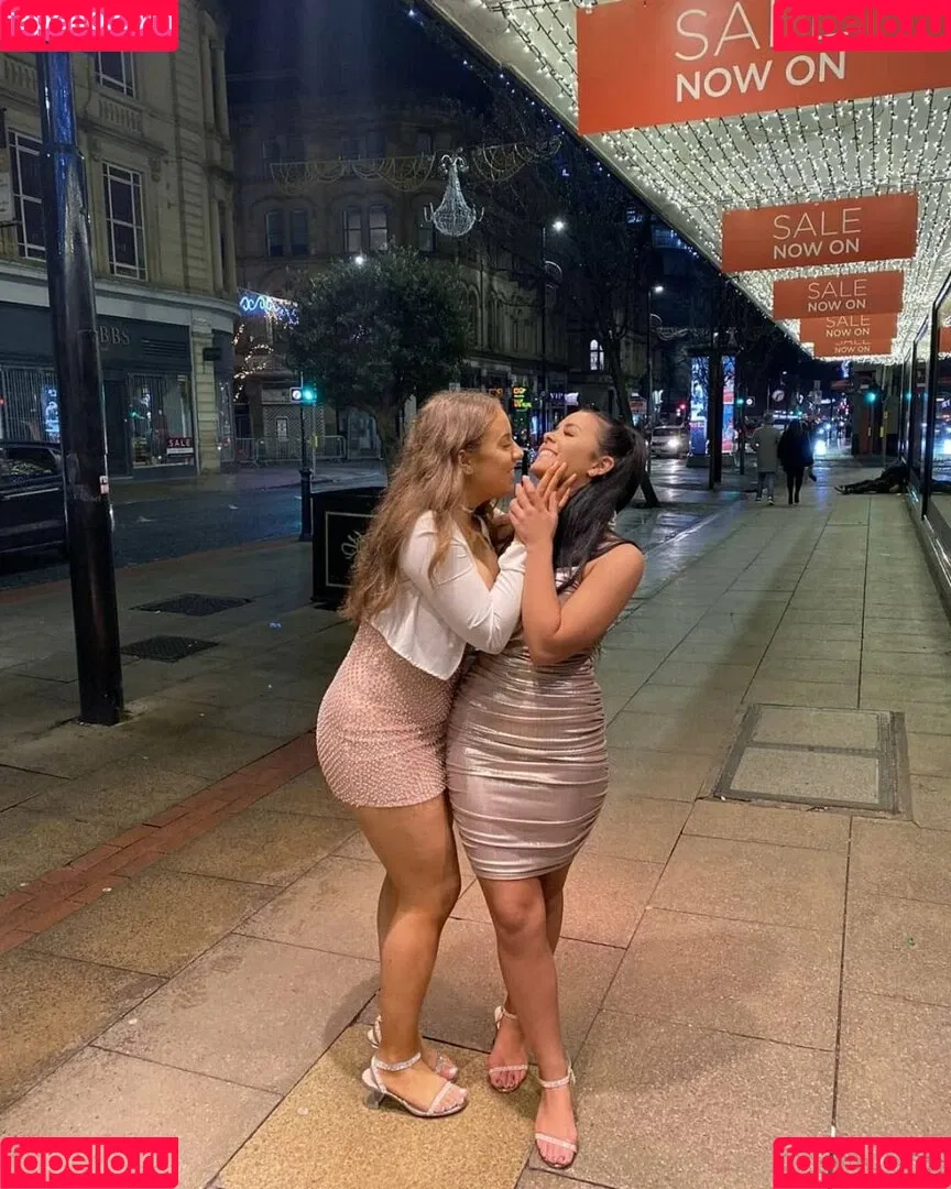 Aurora Onlyfans Photo Gallery 