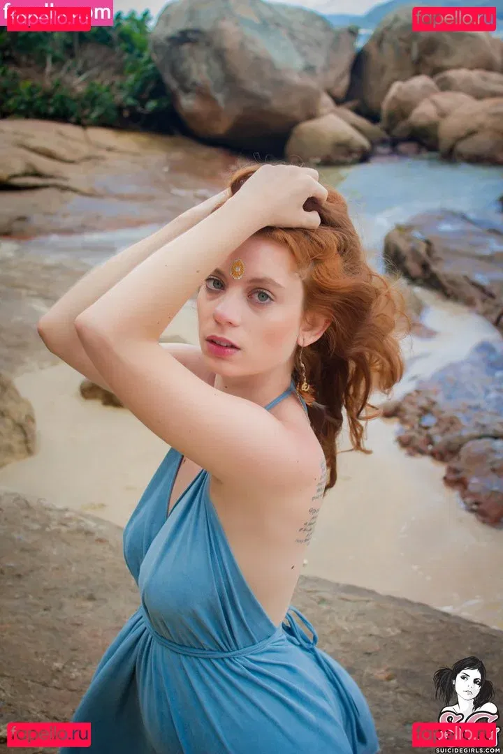 Aurora Onlyfans Photo Gallery 