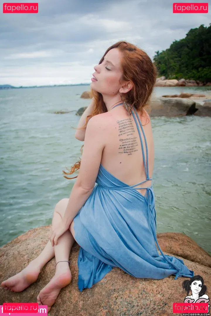 Aurora Onlyfans Photo Gallery 