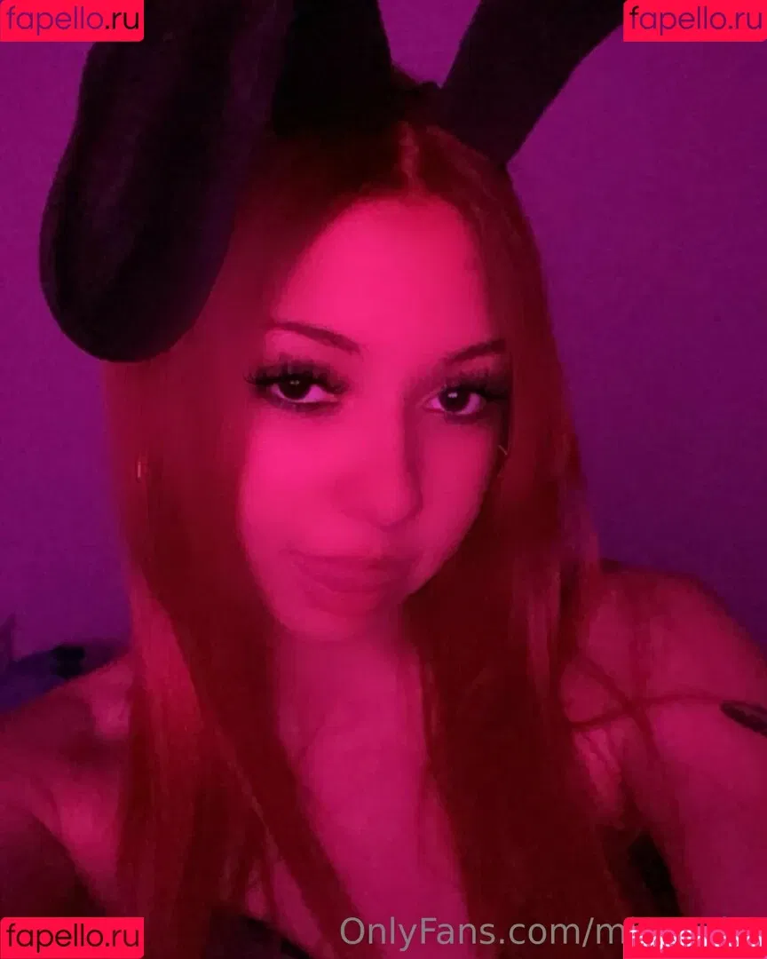 Miyazuko Onlyfans Photo Gallery 