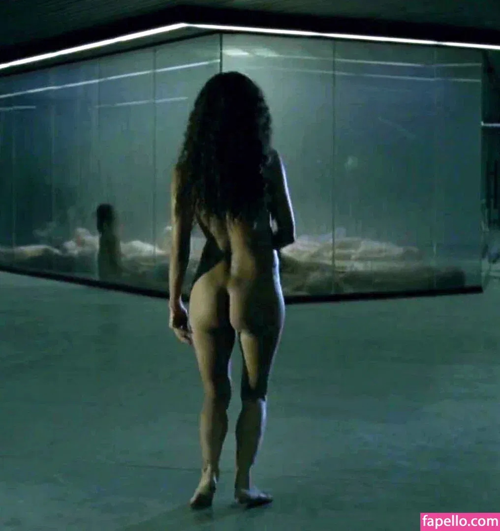 Thandie Newton Onlyfans Photo Gallery 