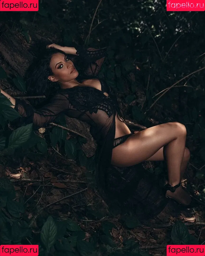 Zelina Vega Onlyfans Photo Gallery 