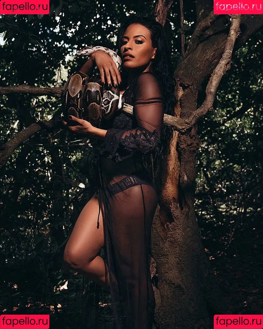 Zelina Vega Onlyfans Photo Gallery 