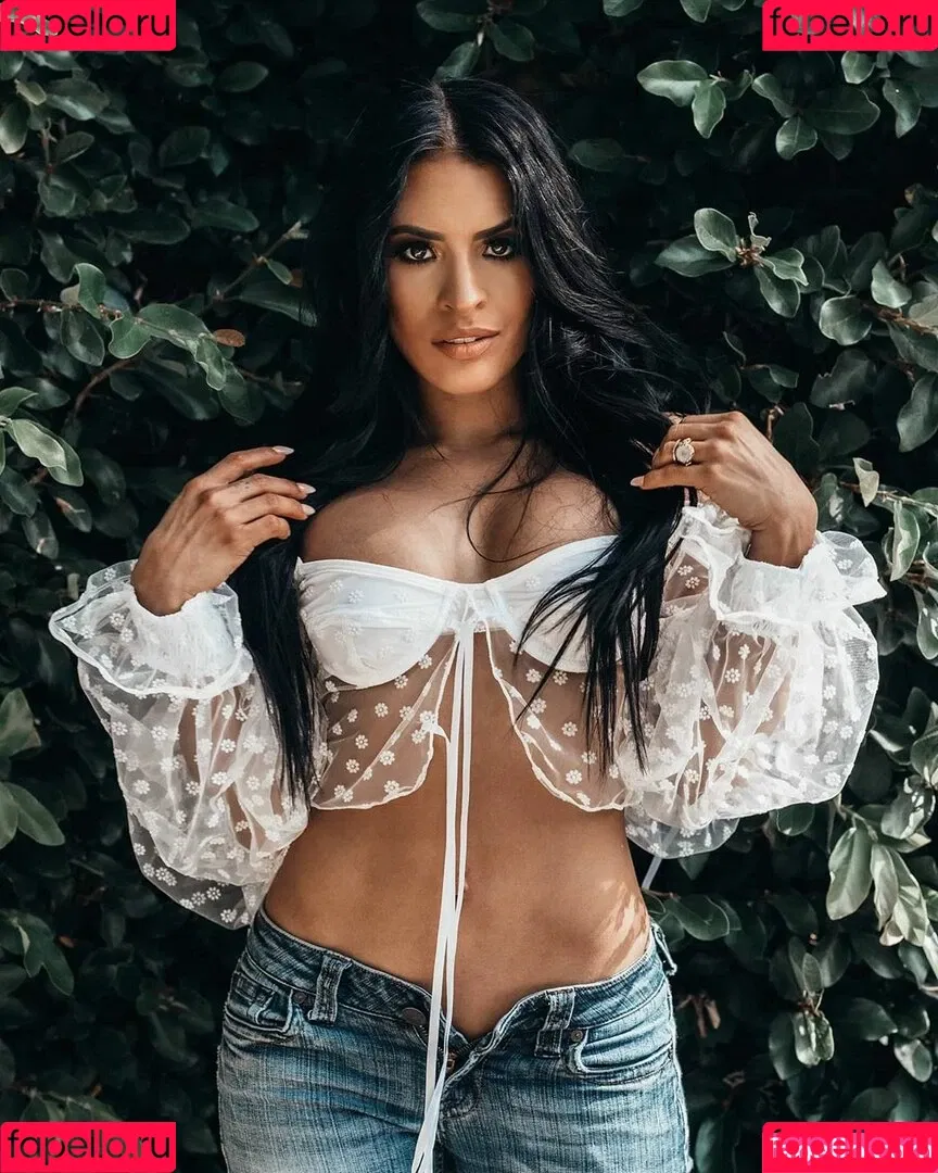 Zelina Vega Onlyfans Photo Gallery 