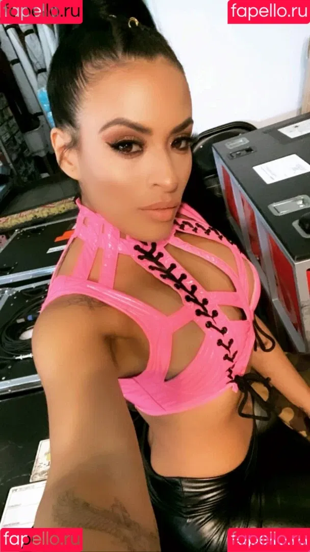 Zelina Vega Onlyfans Photo Gallery 