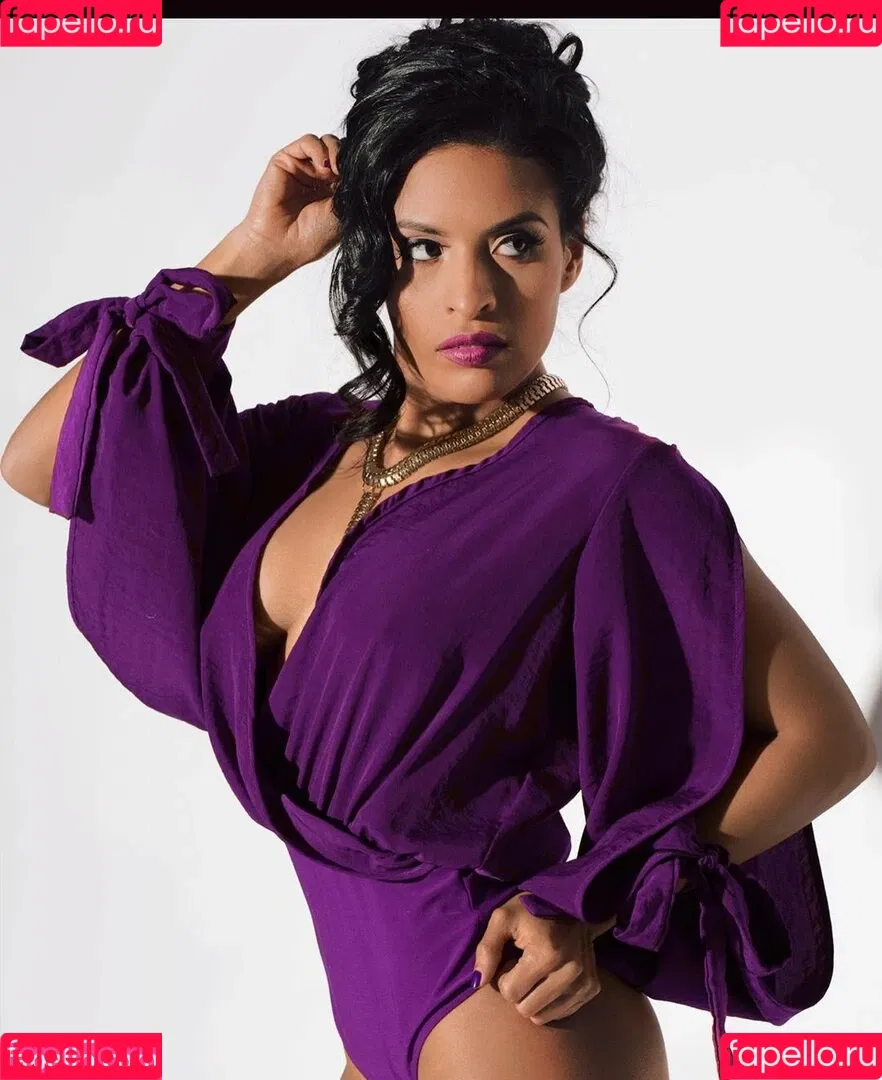 Zelina Vega Onlyfans Photo Gallery 