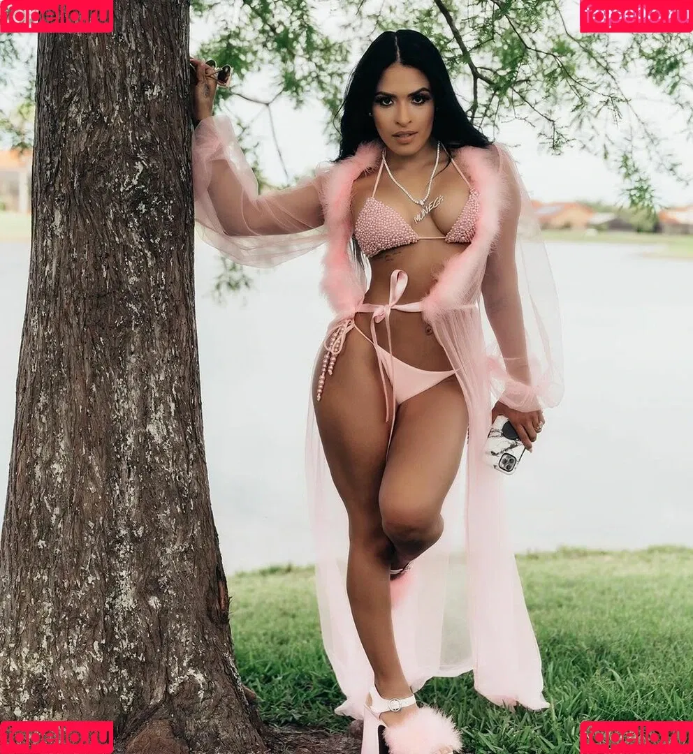 Zelina Vega Onlyfans Photo Gallery 