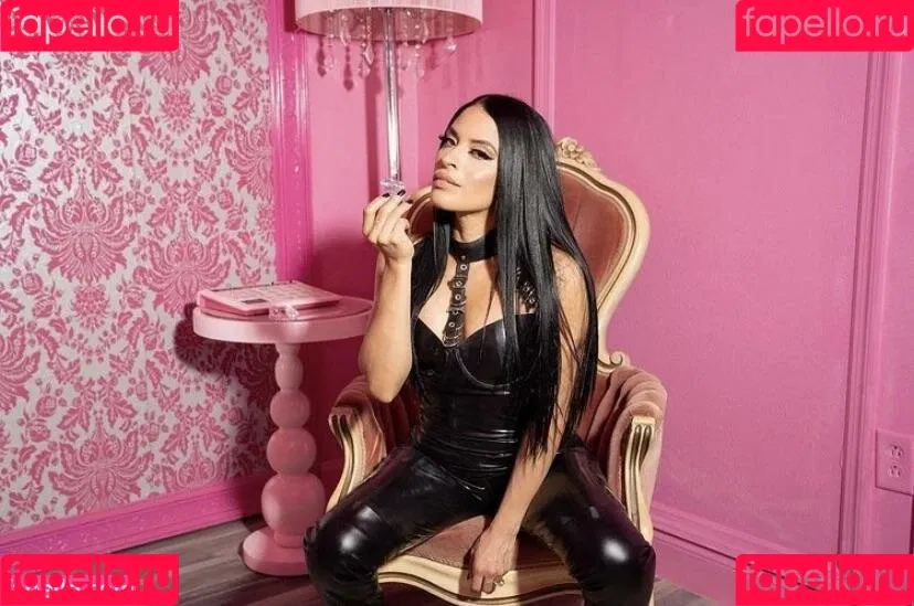 Zelina Vega Onlyfans Photo Gallery 