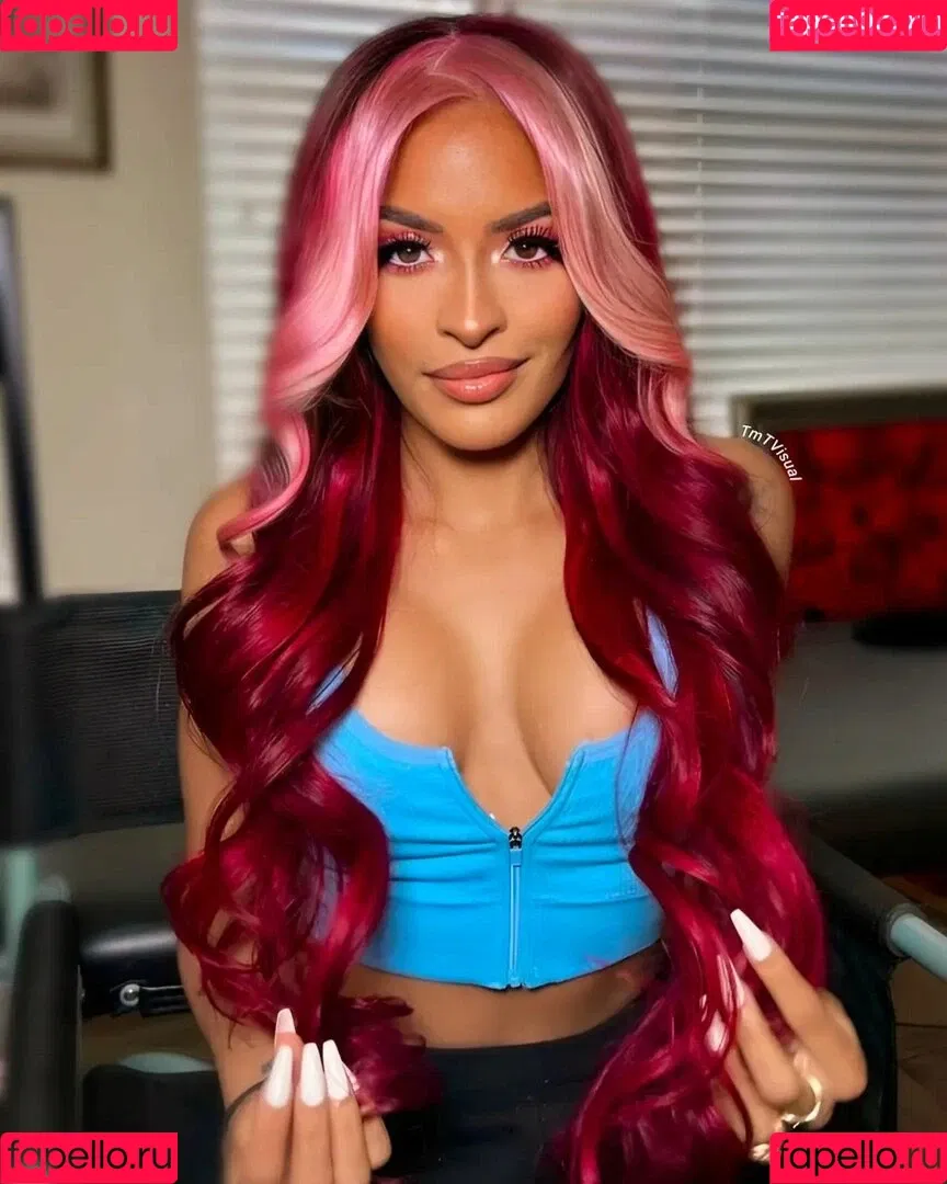 Zelina Vega Onlyfans Photo Gallery 