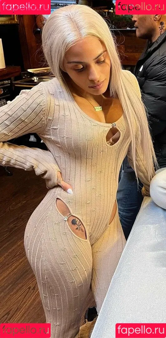 Zelina Vega Onlyfans Photo Gallery 