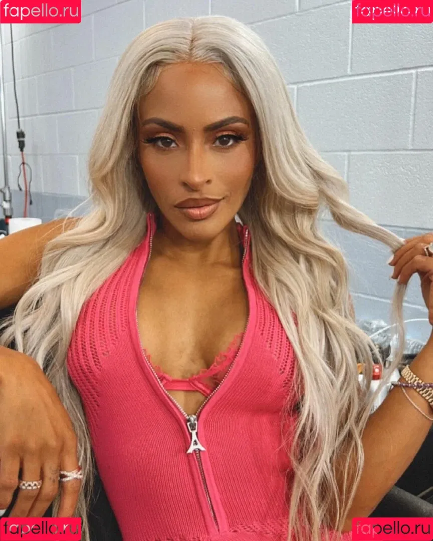 Zelina Vega Onlyfans Photo Gallery 