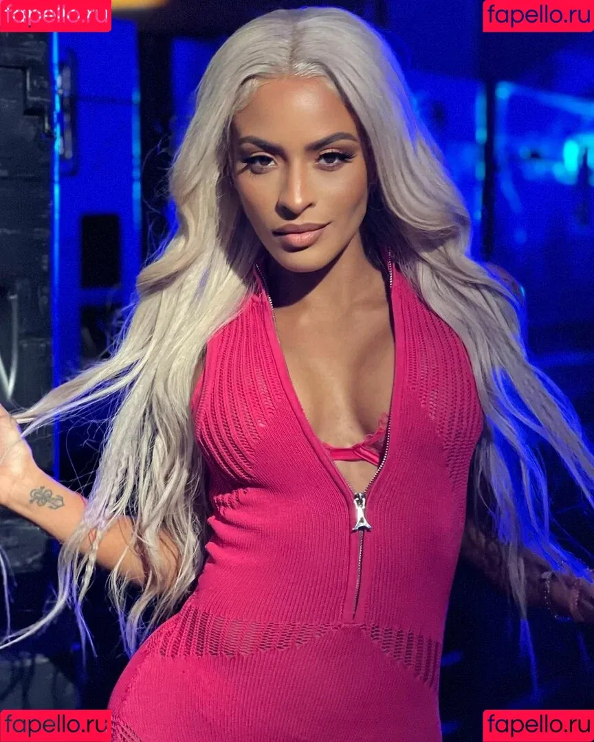 Zelina Vega Onlyfans Photo Gallery 