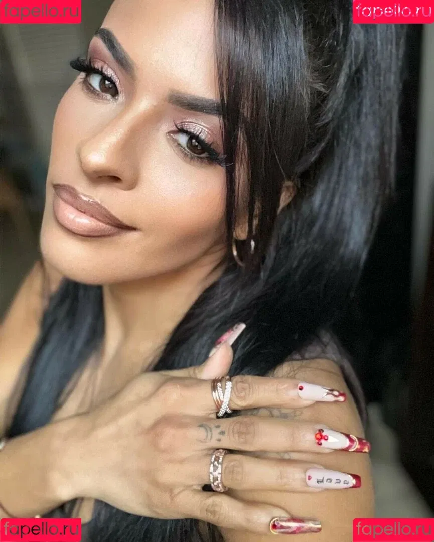 Zelina Vega Onlyfans Photo Gallery 