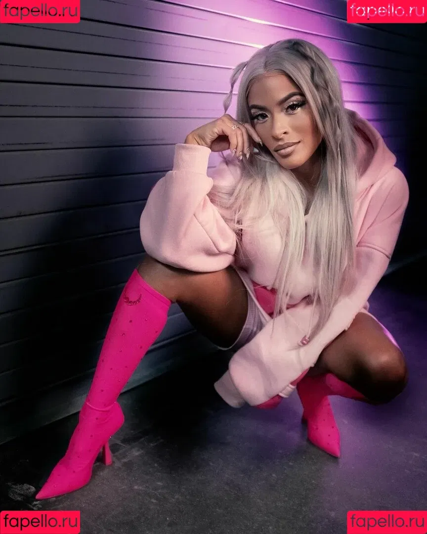 Zelina Vega Onlyfans Photo Gallery 