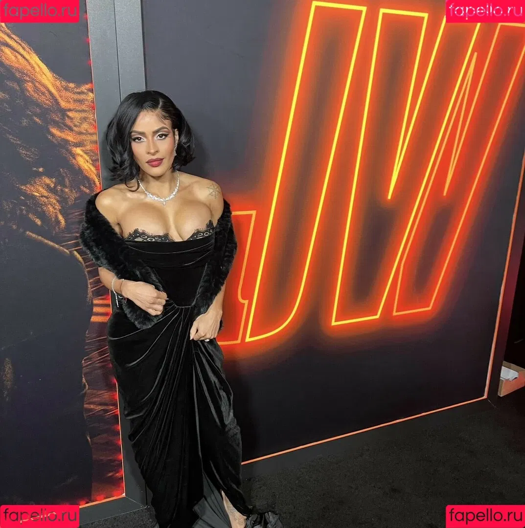 Zelina Vega Onlyfans Photo Gallery 