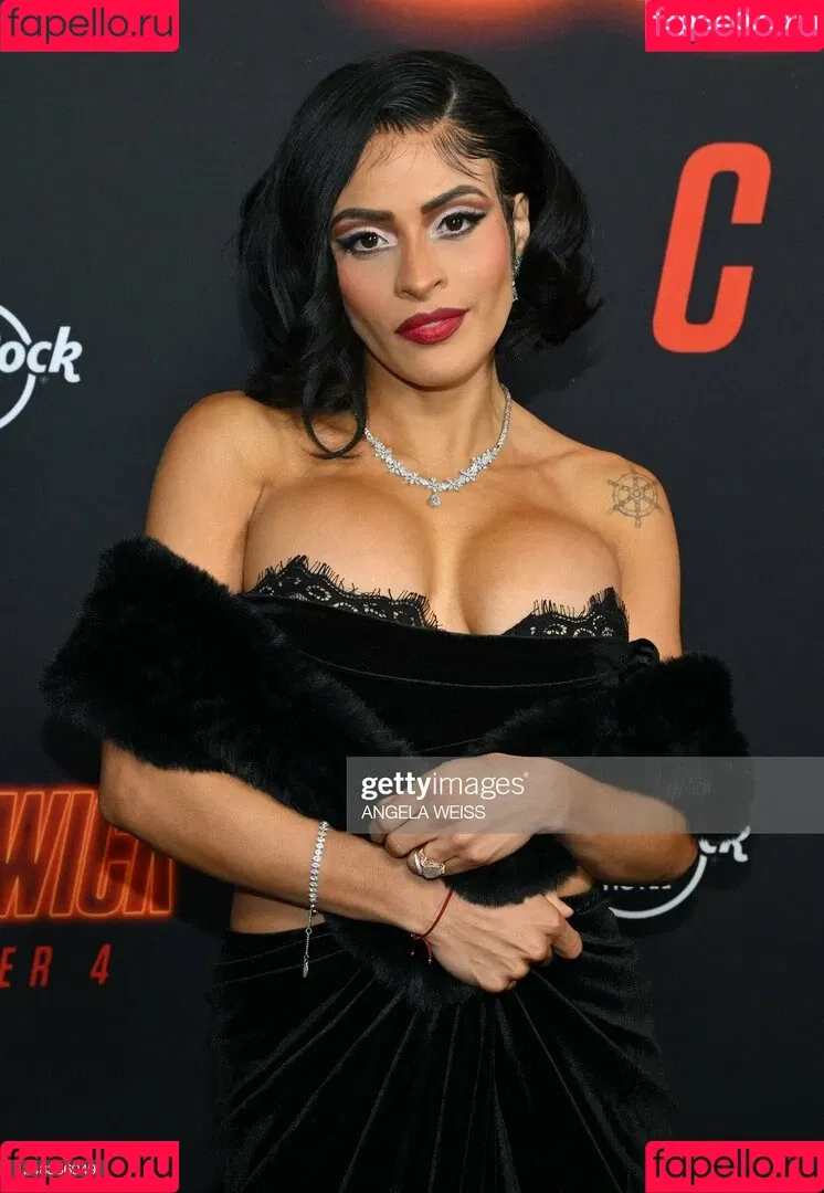Zelina Vega Onlyfans Photo Gallery 