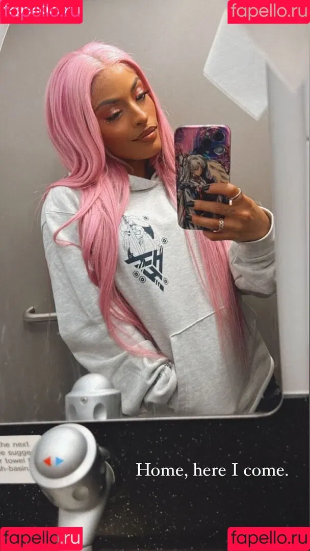 Zelina Vega Onlyfans Photo Gallery 