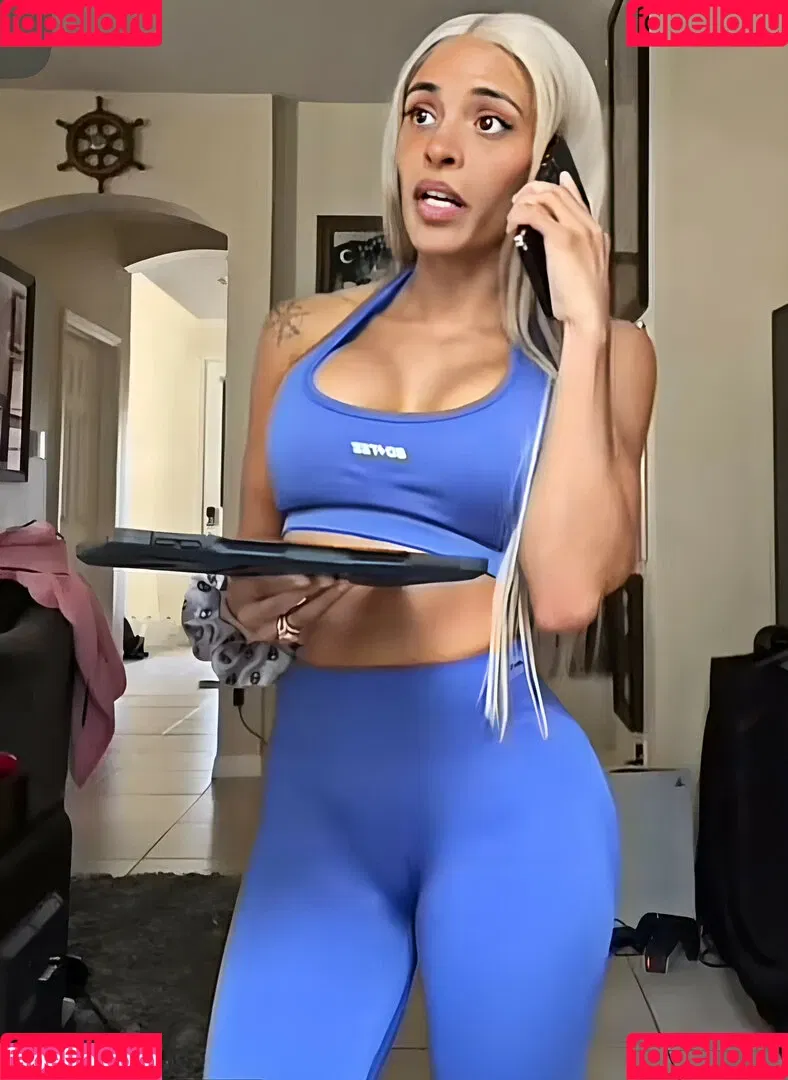 Zelina Vega Onlyfans Photo Gallery 