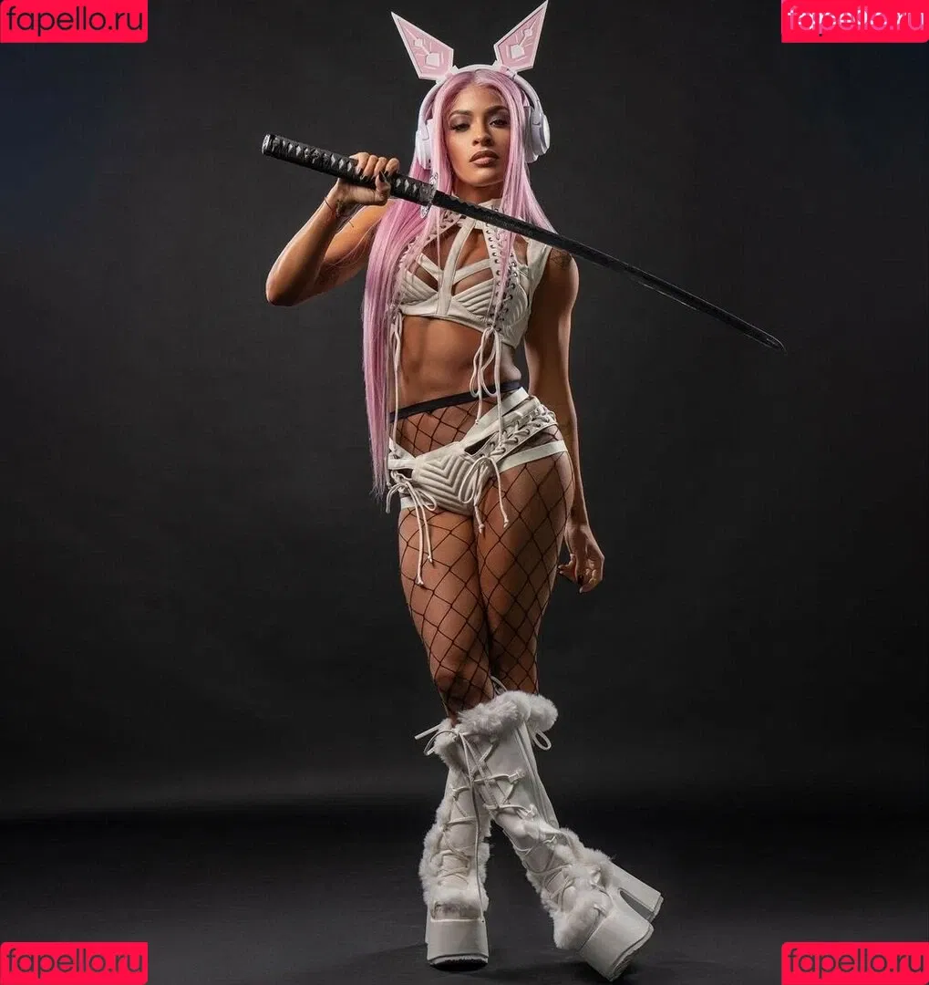 Zelina Vega Onlyfans Photo Gallery 