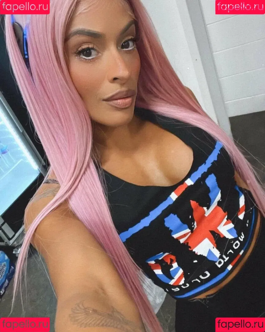 Zelina Vega Onlyfans Photo Gallery 