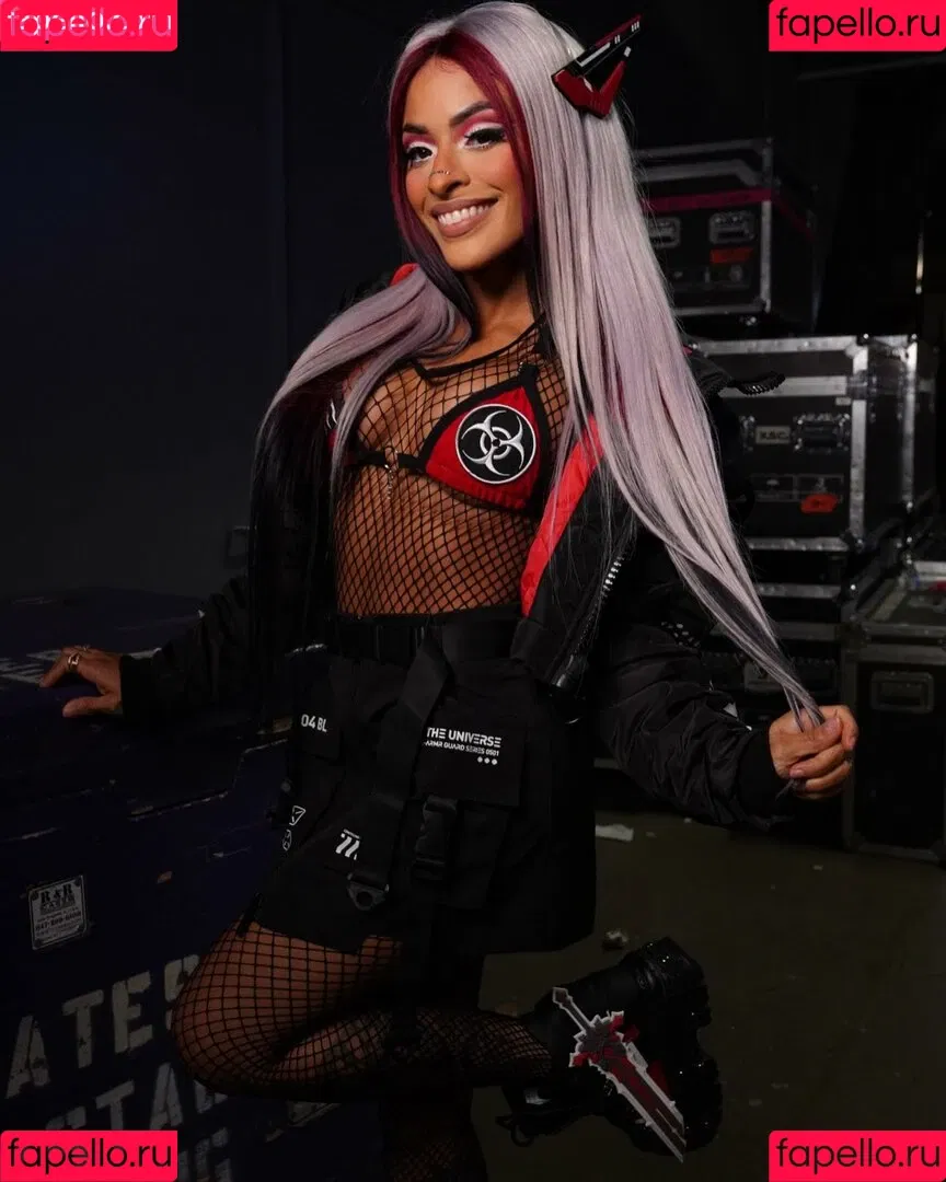 Zelina Vega Onlyfans Photo Gallery 