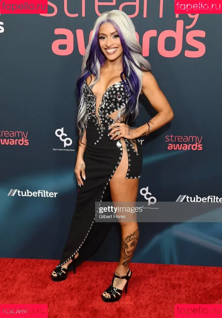 Zelina Vega Onlyfans Photo Gallery 