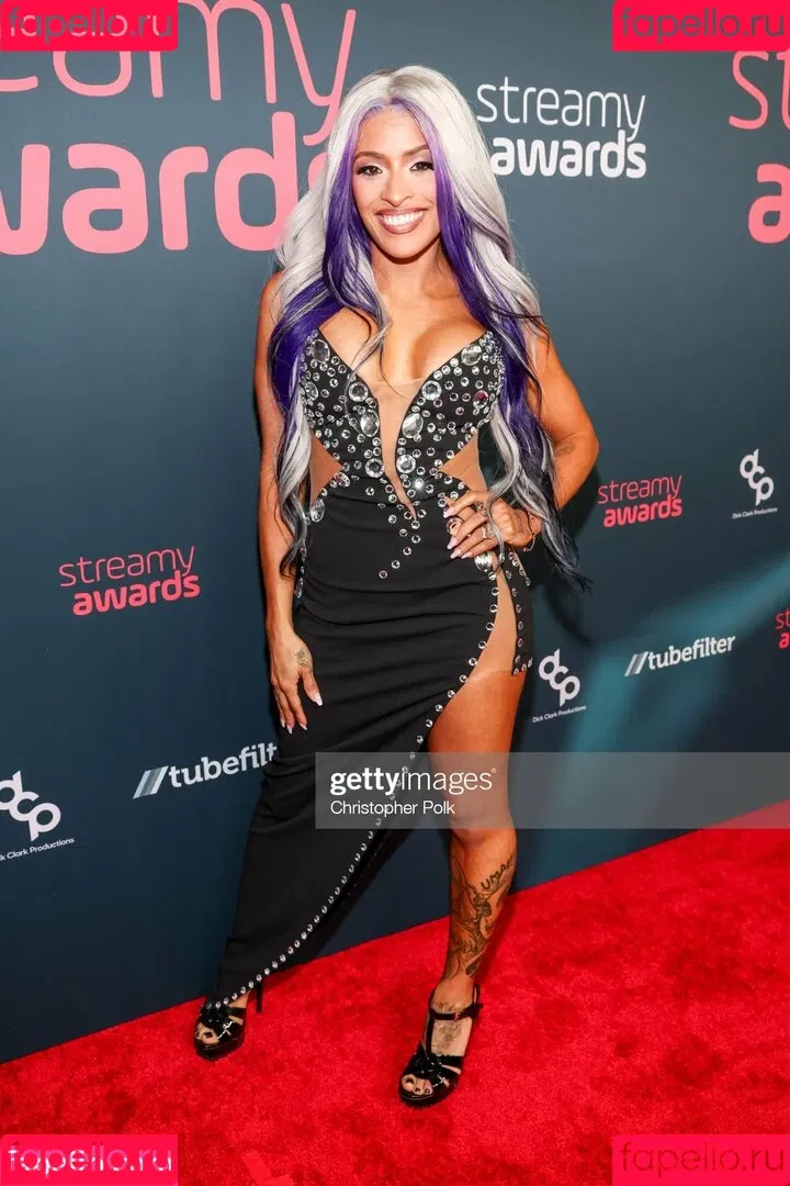 Zelina Vega Onlyfans Photo Gallery 