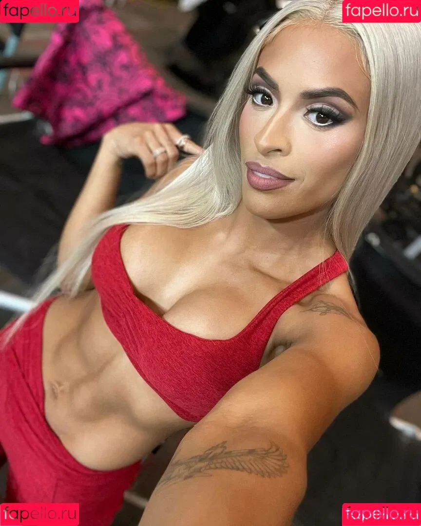 Zelina Vega Onlyfans Photo Gallery 