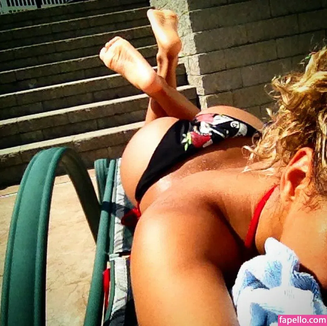 Zelina Vega Onlyfans Photo Gallery 