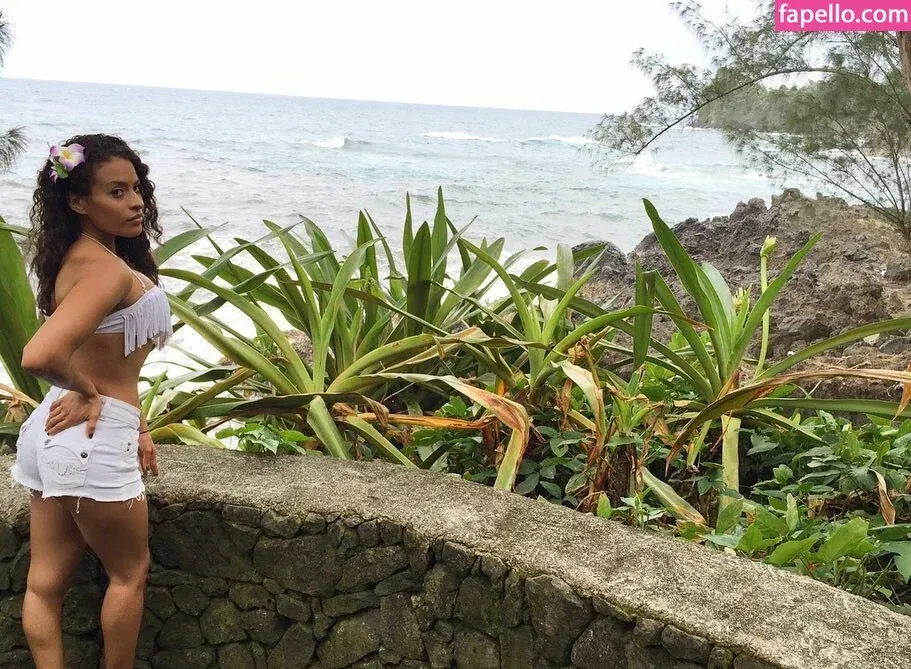 Zelina Vega Onlyfans Photo Gallery 