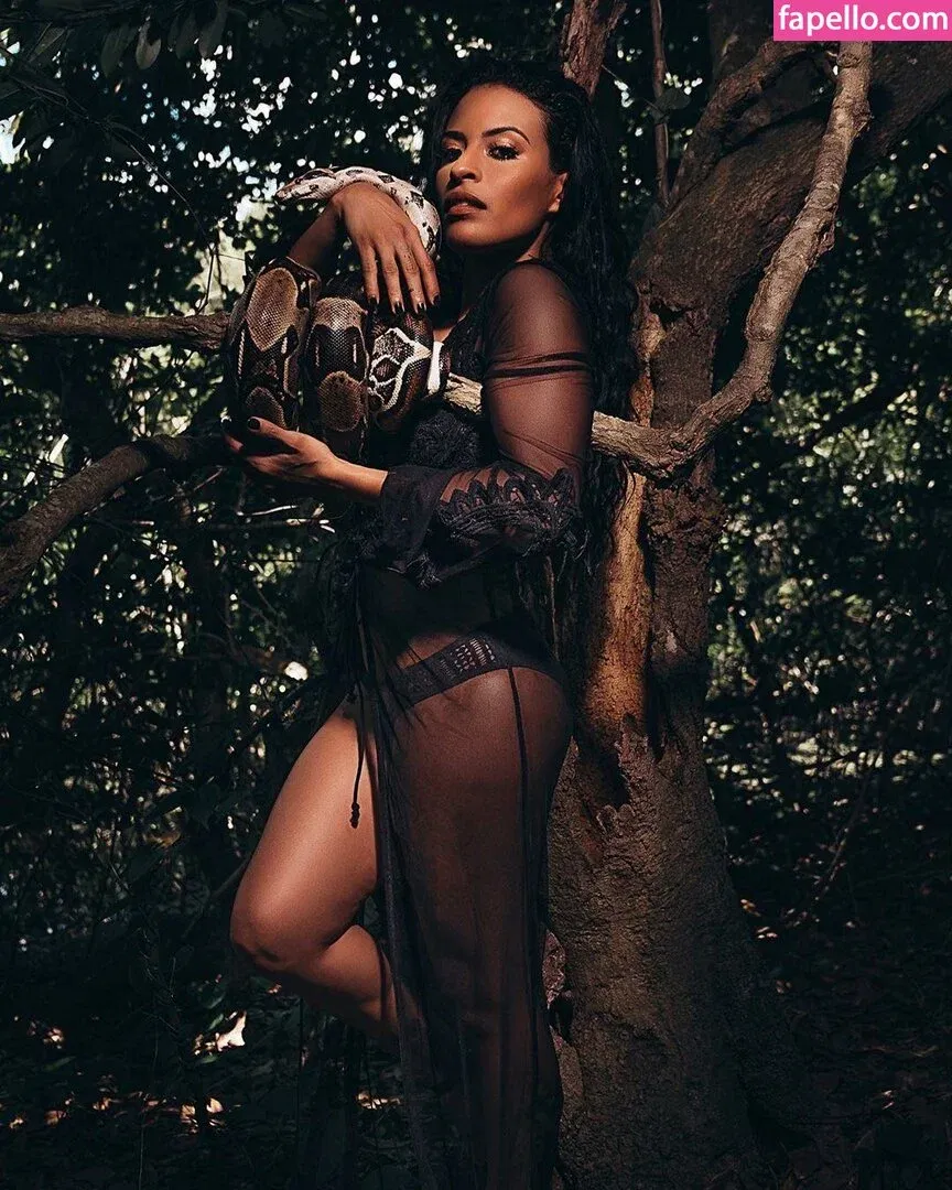 Zelina Vega Onlyfans Photo Gallery 