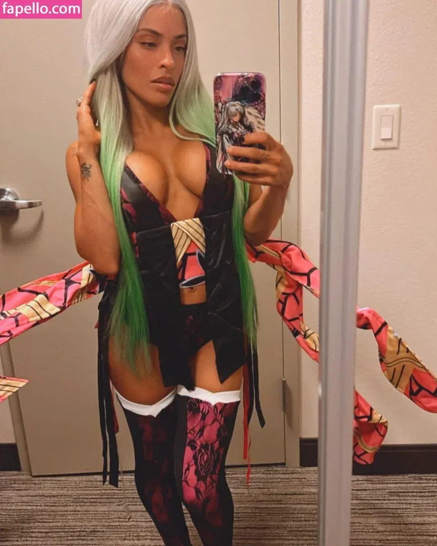 Zelina Vega Onlyfans Photo Gallery 