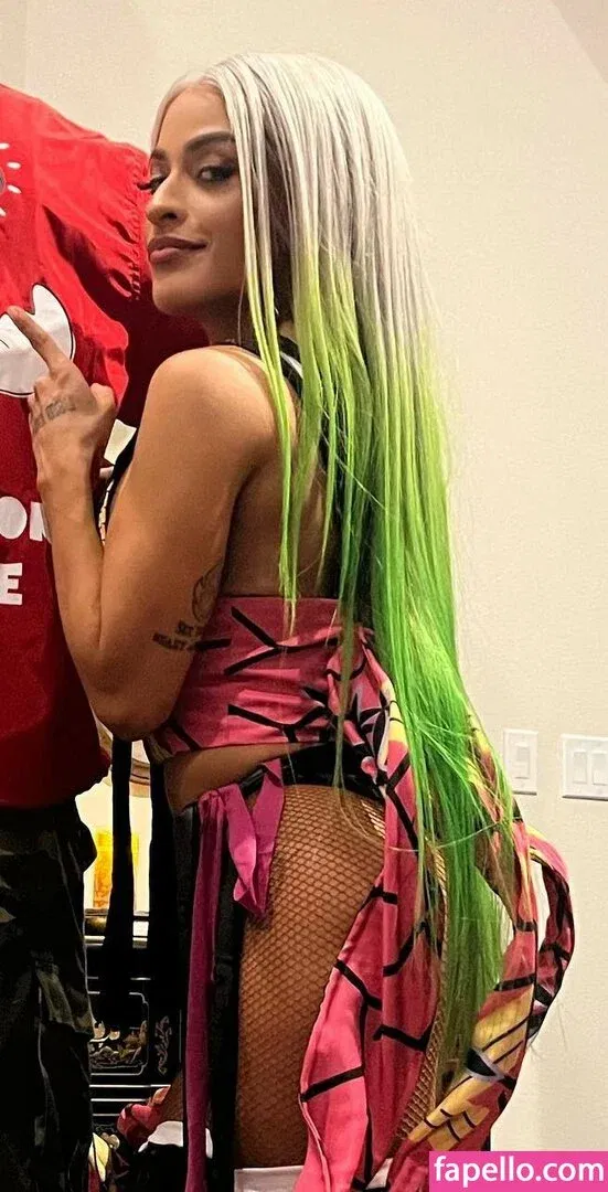 Zelina Vega Onlyfans Photo Gallery 