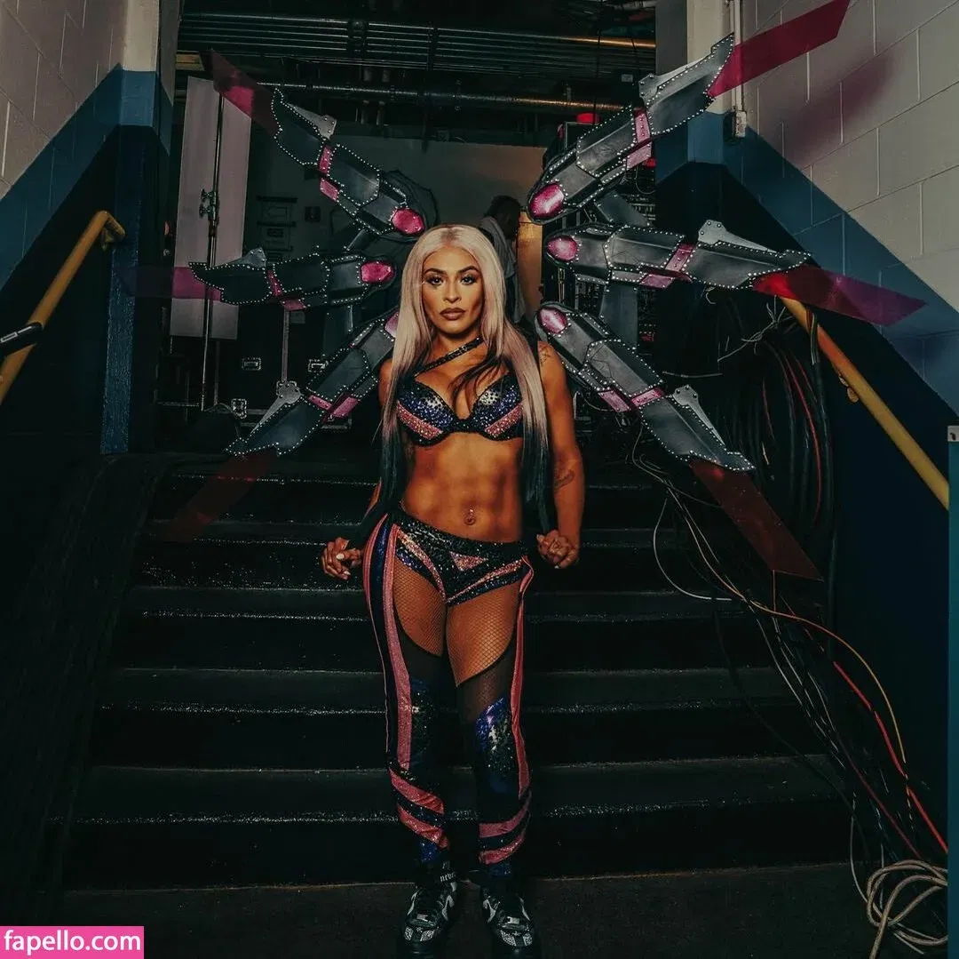 Zelina Vega Onlyfans Photo Gallery 