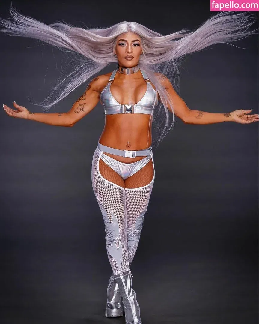 Zelina Vega Onlyfans Photo Gallery 