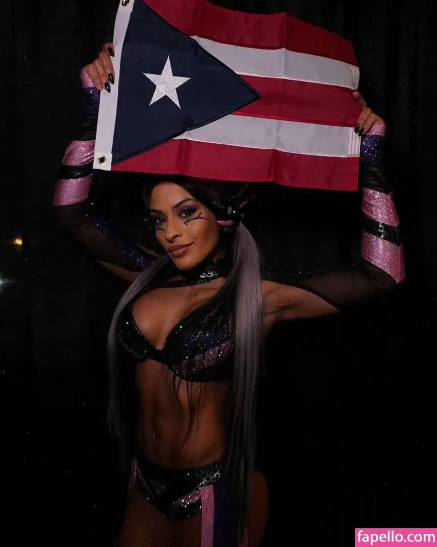Zelina Vega Onlyfans Photo Gallery 