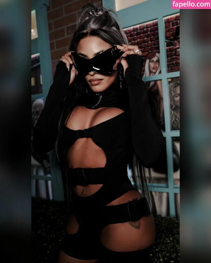 Zelina Vega Onlyfans Photo Gallery 
