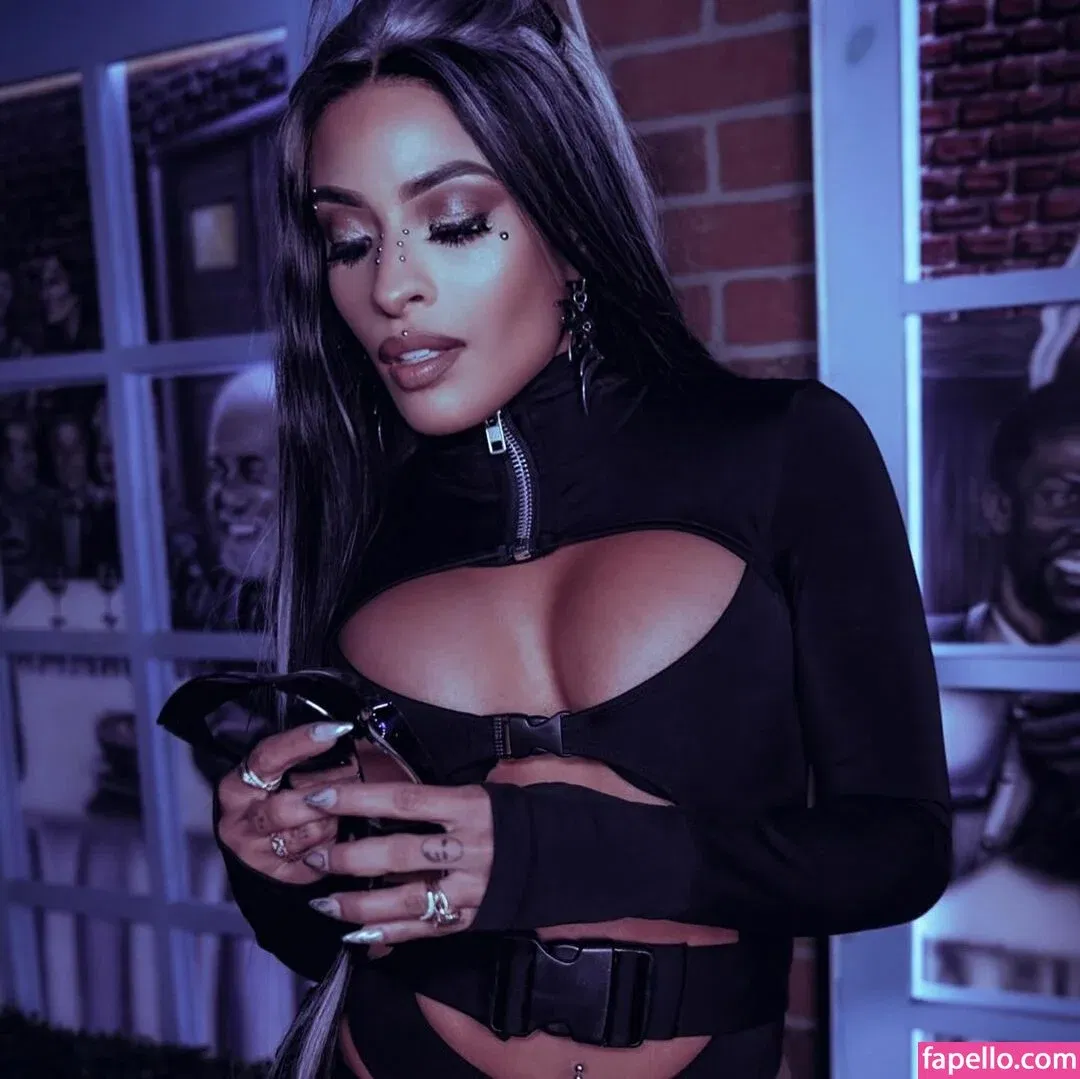 Zelina Vega Onlyfans Photo Gallery 