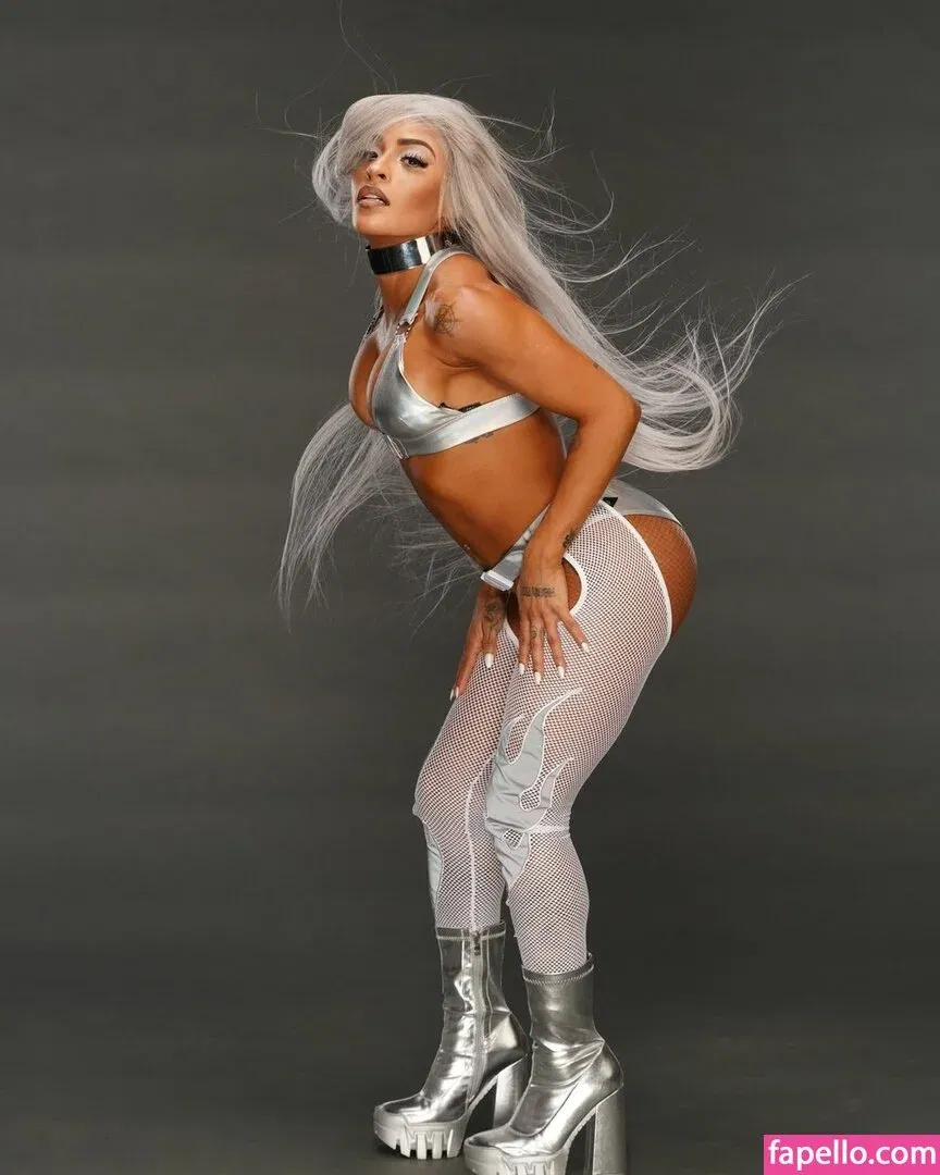 Zelina Vega Onlyfans Photo Gallery 