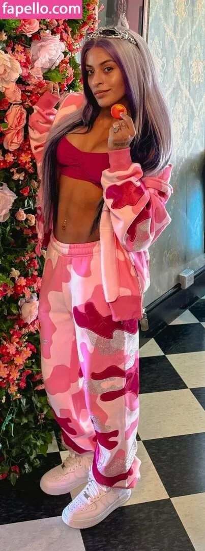 Zelina Vega Onlyfans Photo Gallery 