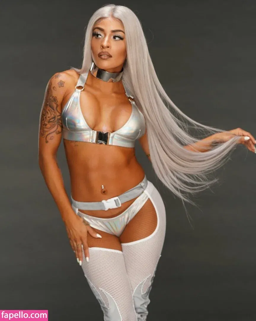 Zelina Vega Onlyfans Photo Gallery 