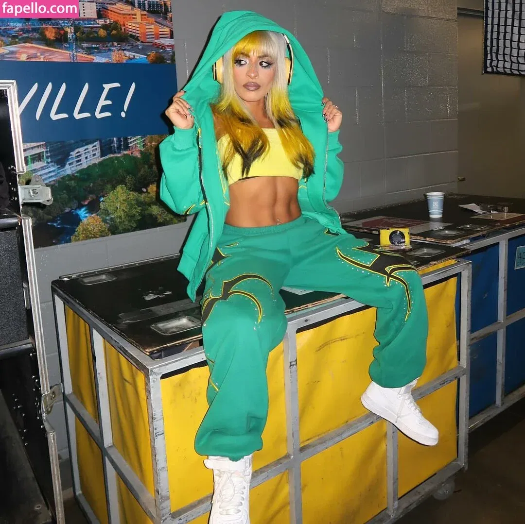 Zelina Vega Onlyfans Photo Gallery 