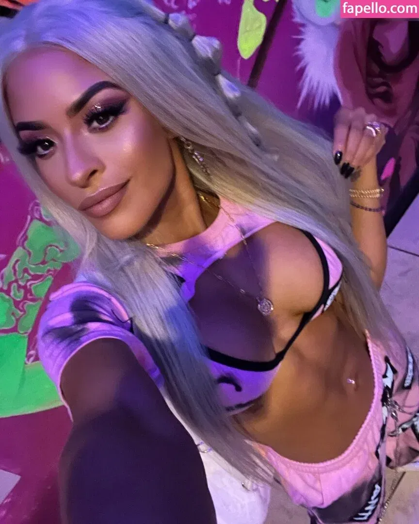 Zelina Vega Onlyfans Photo Gallery 