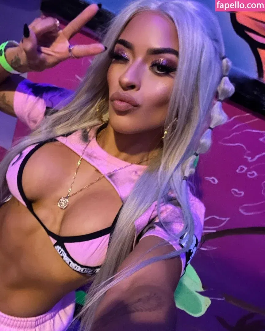 Zelina Vega Onlyfans Photo Gallery 